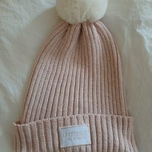 Guess winter hat